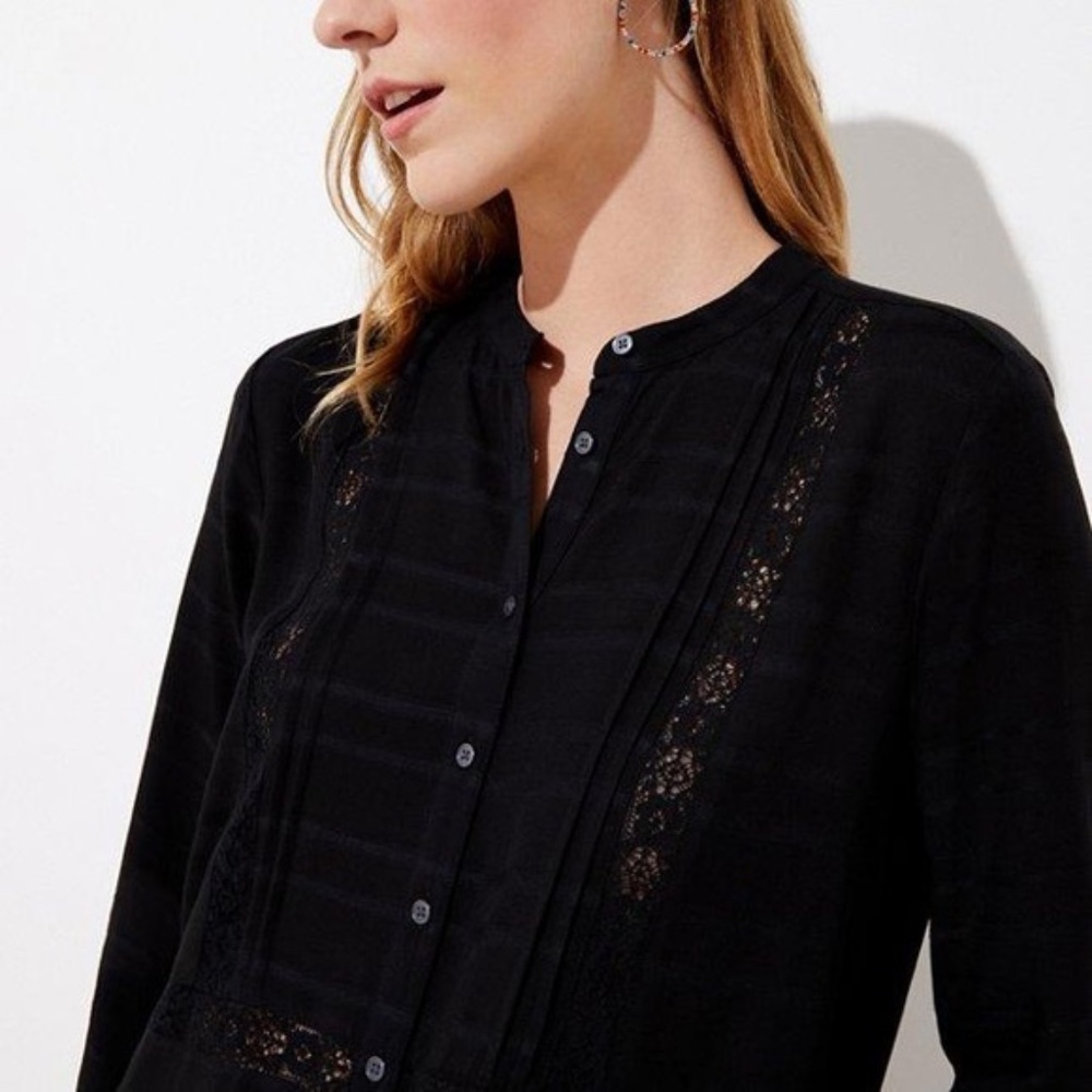 NWT LOFT Black Stitch-Detail Textured Stripe Button-Up Long Sleeve Tunic Top - Picture 2 of 12